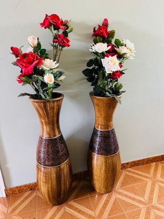 Jarrones Decorativos de Madera