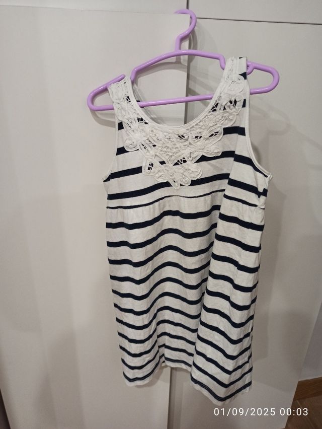 Vestidos niña marca gocco. 10 € unidad, 26€ lote