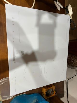 Vitrocerámica inducción Beko