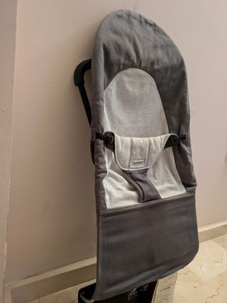 Hamaca Babybjörn bebé con juguete móvil 