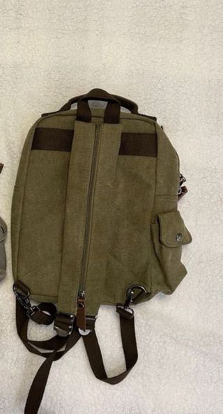 Mochila Vintage color kaki. Hombre o mujer