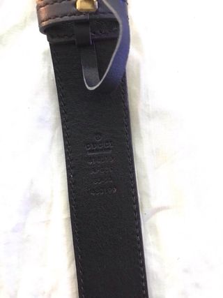 Cinturón Gucci GG Buckle - Negro/Dorado