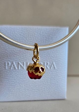 Charm Pandora Manzana Envenenada
