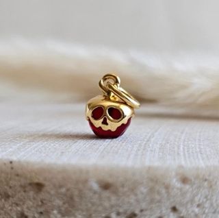 Charm Pandora Manzana Envenenada