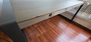 Mesa comedor - metal y madera
