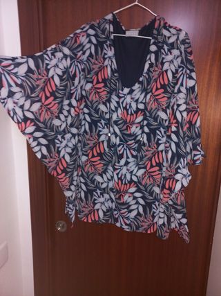 Blusa estampada - Talla L