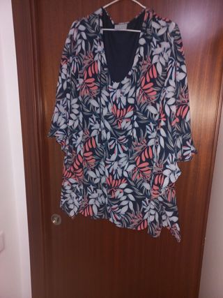 Blusa estampada - Talla L