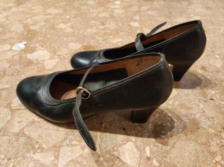 Zapatos Flamenca clásicos negros