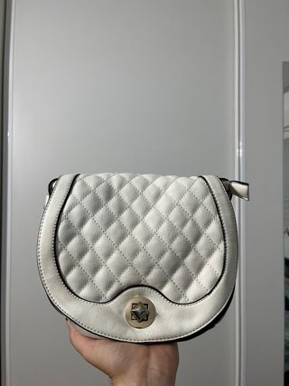Bolso bandolera blanco acolchado