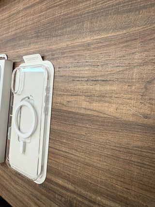 Custodia Apple iPhone 16 Plus MagSafe