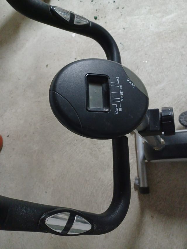 Bicicleta estática Mondial