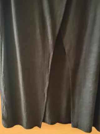 Falda midi negra Stradivarius