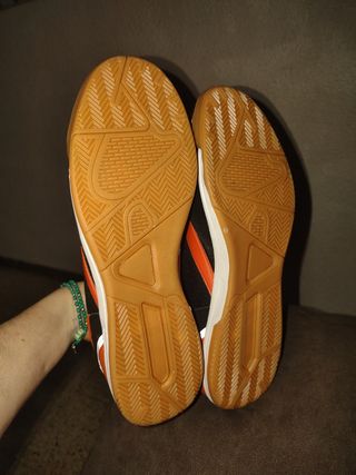 Zapatillas fútbol sala niño talla 45