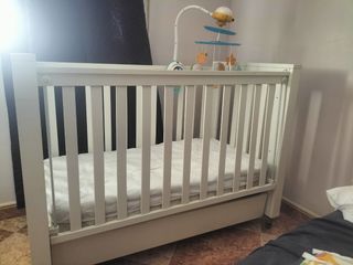 Cuna bebé blanca con cajón