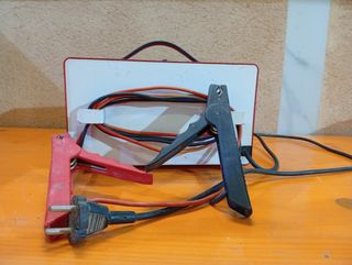 Cargador baterías FERVE F-811 45-180Ah