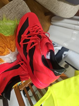 Zapatillas Adidas Adizero PRO 4 rojas