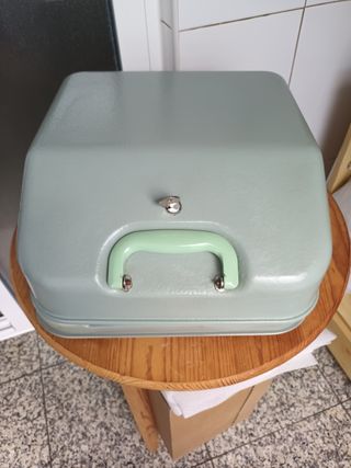 Máquina de escrever Hermes 3000 - Verde