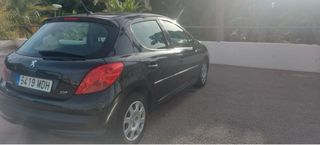 Peugeot 207 2007