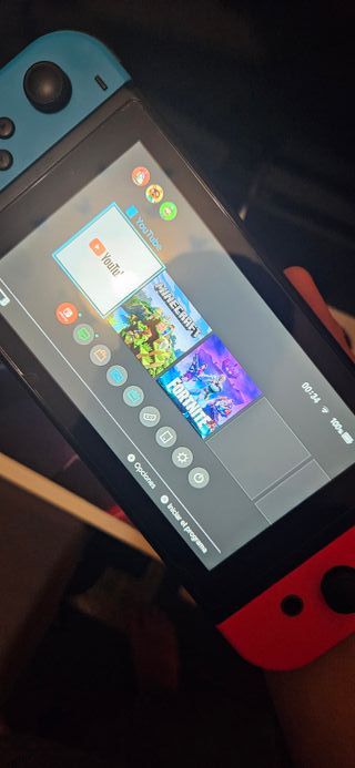 Nintendo Switch Azul y Rojo