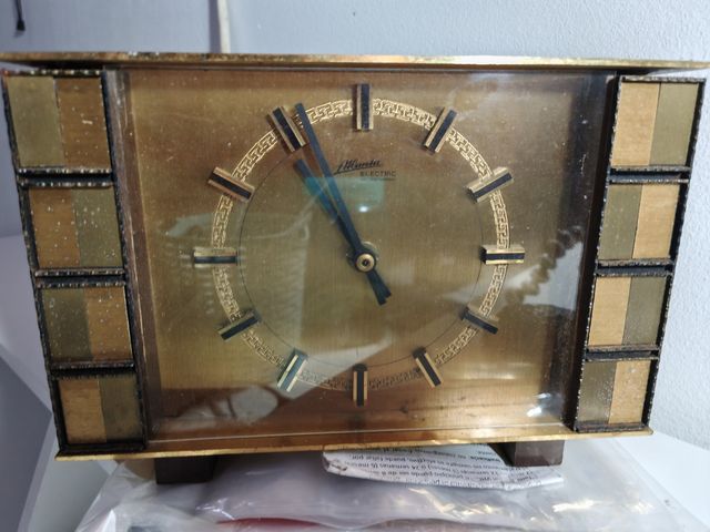 Reloj Atlanta vintage antiguo