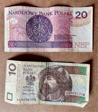Monedas y billetes antiguos de varios países