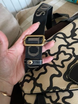 Bolso Tous bandolera beige y negro