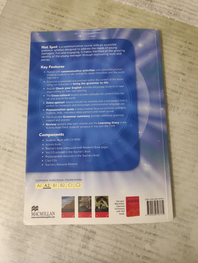 Hot Spot 3 Student's Book & CD-ROM Pack