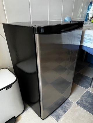 Nevera Cecotec 90L - Acero inoxidable