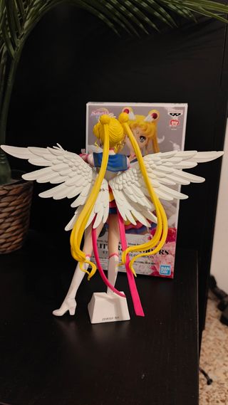 Figura Sailor Moon Eternal