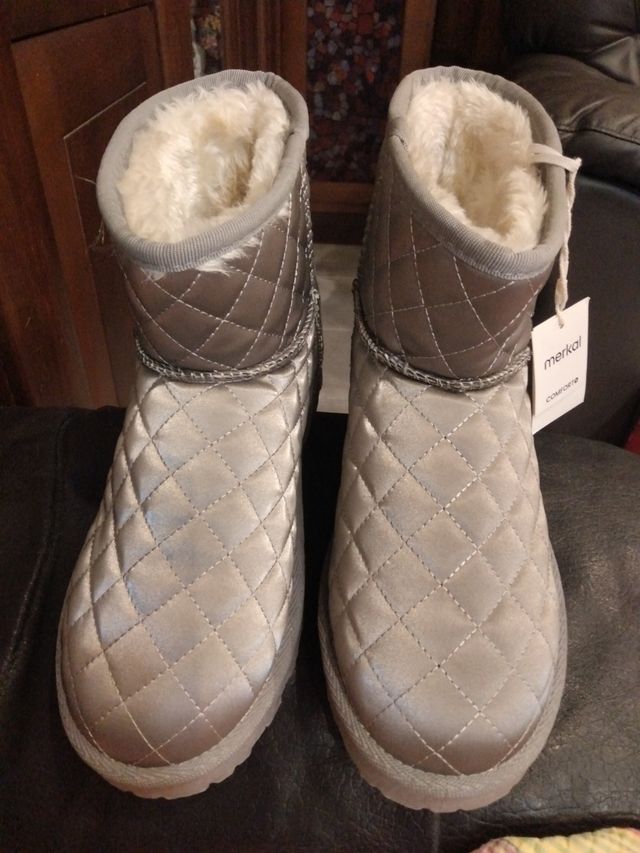 Botines Merkal plateados
