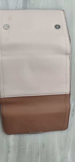 Cartera parfois beige y marrón