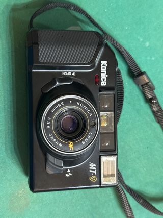 Konica MT9 - Macchina Fotografica Analogica 35mm