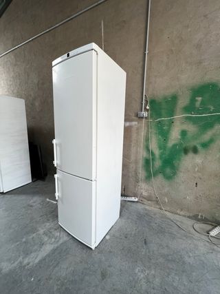 Nevera liebherr
