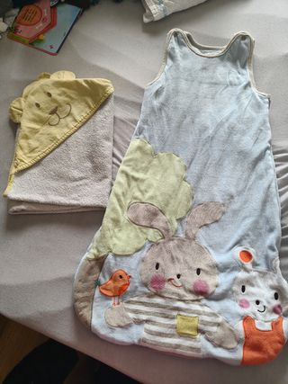 Saco de dormir invierno y toalla para bebé 