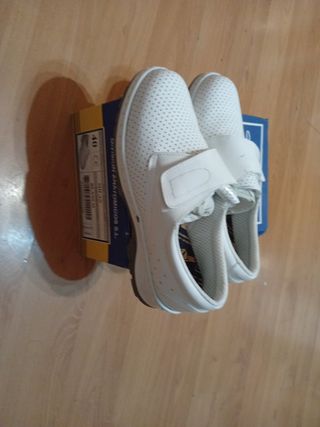 Zapatos seguridad Milan 40 blancos