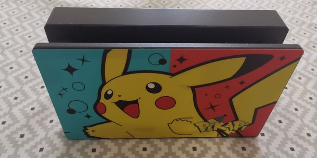 Nintendo Swith original con base de conexión