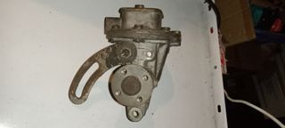 VEHICULOS CLASICOS, PIEZAS VARIAS (9)