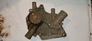 VEHICULOS CLASICOS, PIEZAS VARIAS (9)