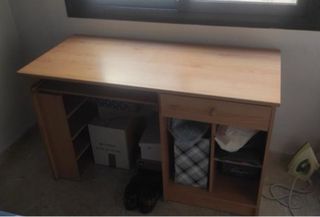 Escritorio madera - 1 ud.