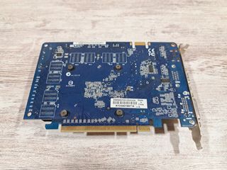 Nvidia 9500 GT 1GB DDR2 (ASUS)