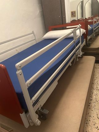 Cama articulada Invacare - ortopédica