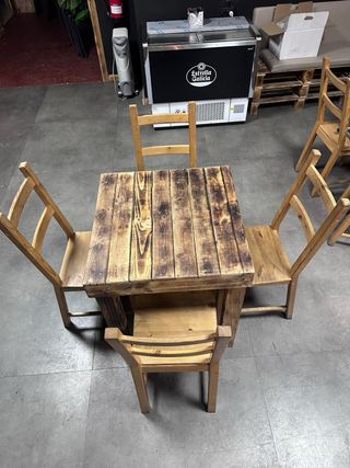 Mesa madera rústica - Cafetería
tengo 7 unidades 
