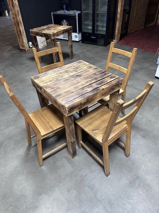 Mesa madera rústica - Cafetería
tengo 7 unidades 