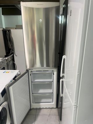 Nevera marca Balay acero inoxidable
