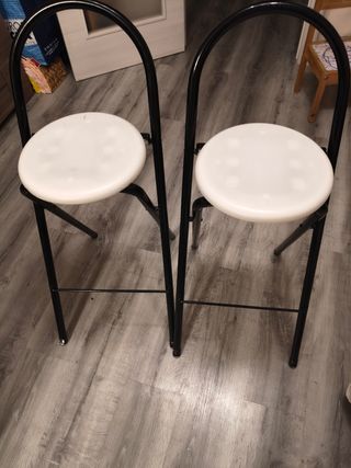 2 Taburetes Altos plegables precio x los 2