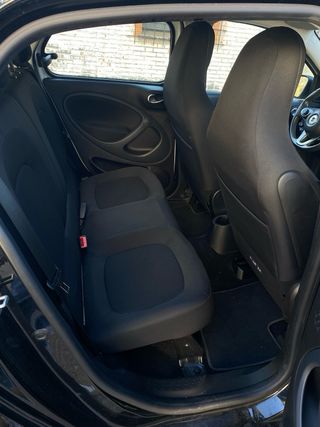 SMART EQ FORFOUR 2021