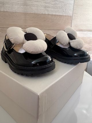 Scarpe bimba Florens, nuove numero 19