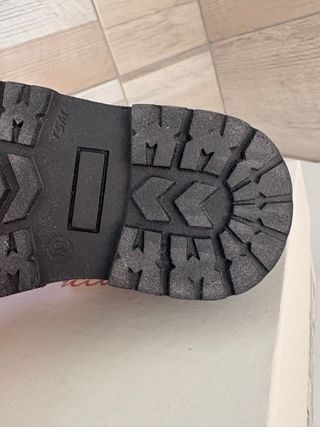 Scarpe bimba Florens, nuove numero 19