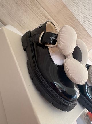 Scarpe bimba Florens, nuove numero 19