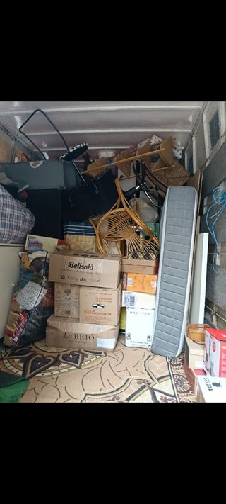 MUDANZAS Y TRANSPORTES